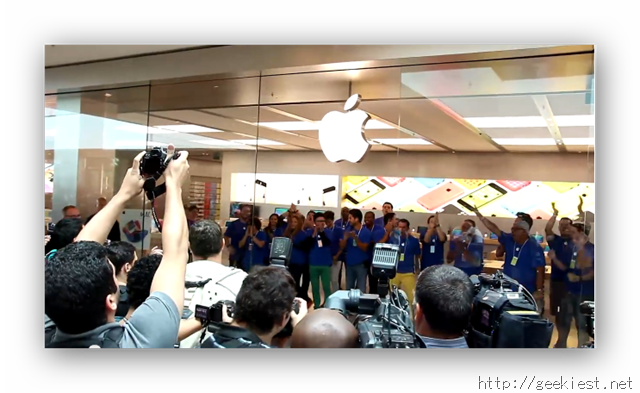 Apple Store Launch in Brazil